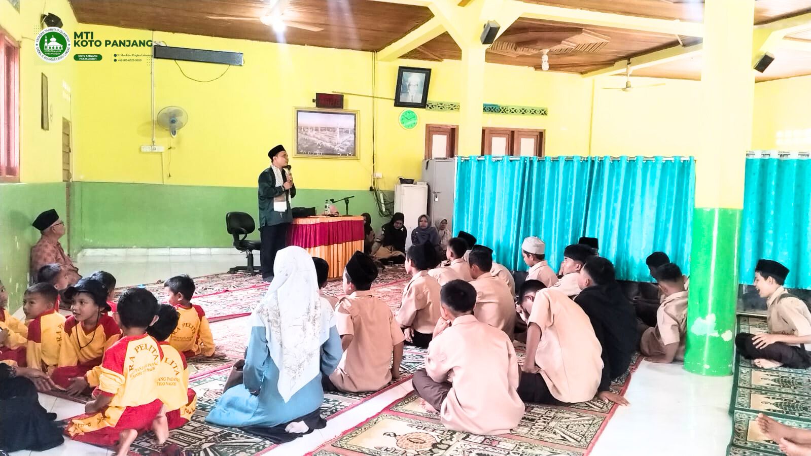 Kegiatan Muhadarah Siswa MTI Koto Panjang Rutin Digelar Setiap Bulan